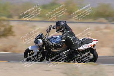 media/Oct-09-2022-SoCal Trackdays (Sun) [[95640aeeb6]]/Turn 15 Inside Distant Pans (1145am)/